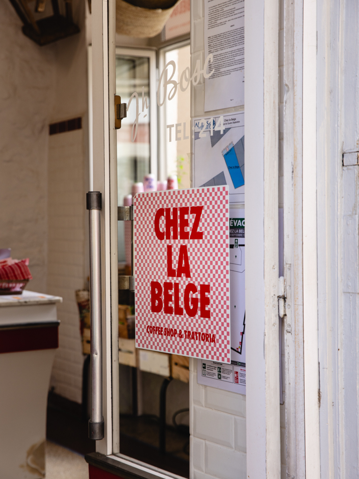 Chez La Belge, Chez La Belge Arles, restaurant Chez La Belge Arles, 43 rue du 4 septembre Arles, restaurant centre historique Arles, coffee shop Arles, café Arles, restaurant Arles centre, sandwicherie Arles, trattoria Arles, tapas Arles, déjeuner Arles, manger à Arles, où déjeuner à Arles, restaurant convivial Arles, focaccia Arles, sandwich focaccia Arles, café de spécialité Arles, cappuccino Arles, matcha Arles, tartines Arles, gâteaux maison Arles, apéro Arles, assiettes à partager Arles, vin et tapas Arles, coffee shop italien Arles, adresse gourmande Arles, restaurant méditerranéen Arles, lieu apéro Arles, restaurant focaccia Arles, restaurant terrasse Arles, brunch Arles, coffee shop Arles, restaurant Arles centre, focaccia Arles, tapas Arles, sandwicherie Arles, café Arles, déjeuner Arles, apéro Arles, trattoria Arles, Chez La Belge Arles