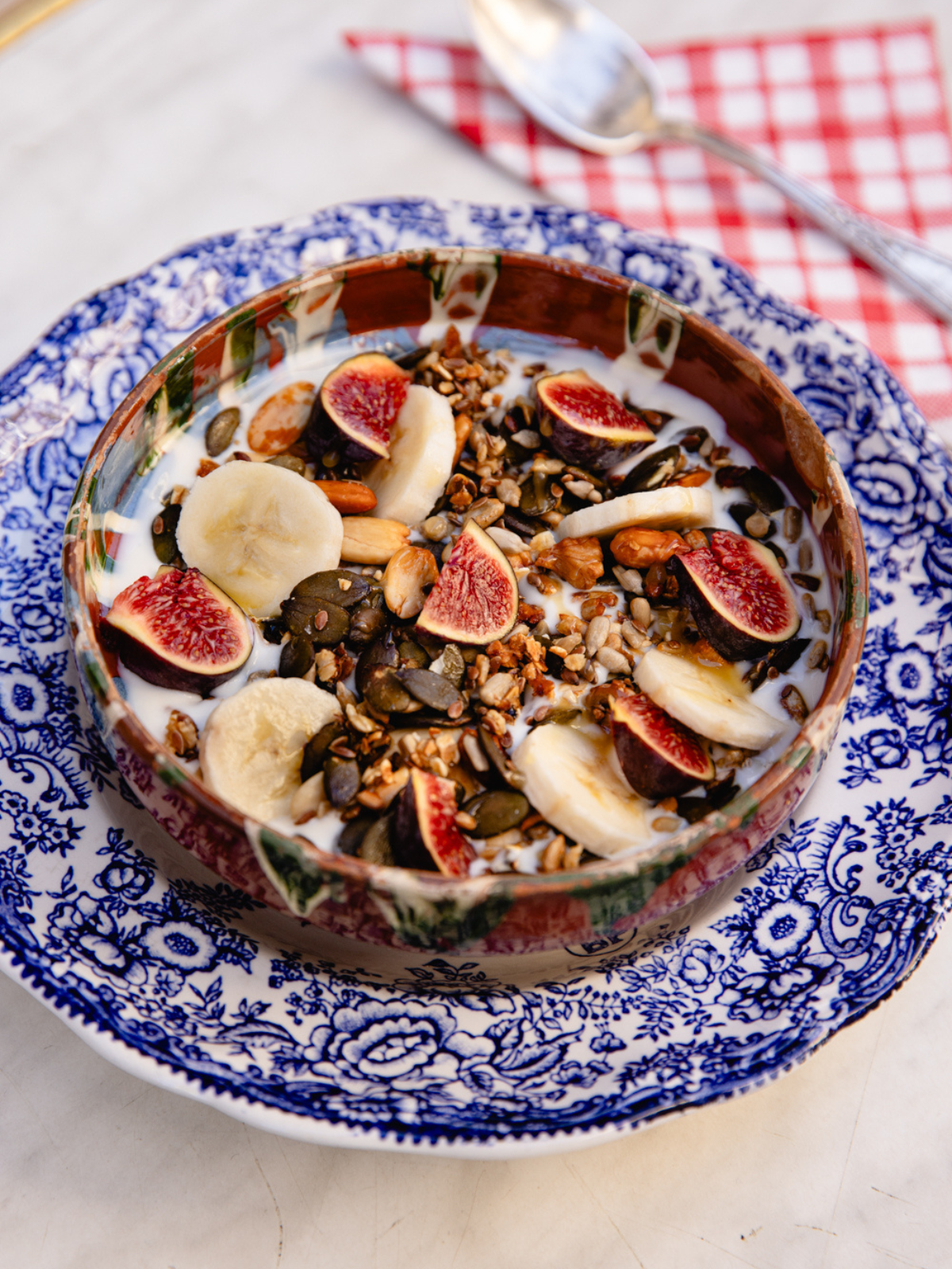 Chez La Belge, Chez La Belge Arles, restaurant Chez La Belge Arles, 43 rue du 4 septembre Arles, restaurant centre historique Arles, coffee shop Arles, café Arles, restaurant Arles centre, sandwicherie Arles, trattoria Arles, tapas Arles, déjeuner Arles, manger à Arles, où déjeuner à Arles, restaurant convivial Arles, focaccia Arles, sandwich focaccia Arles, café de spécialité Arles, cappuccino Arles, matcha Arles, tartines Arles, gâteaux maison Arles, apéro Arles, assiettes à partager Arles, vin et tapas Arles, coffee shop italien Arles, adresse gourmande Arles, restaurant méditerranéen Arles, lieu apéro Arles, restaurant focaccia Arles, restaurant terrasse Arles, brunch Arles, coffee shop Arles, restaurant Arles centre, focaccia Arles, tapas Arles, sandwicherie Arles, café Arles, déjeuner Arles, apéro Arles, trattoria Arles, Chez La Belge Arles