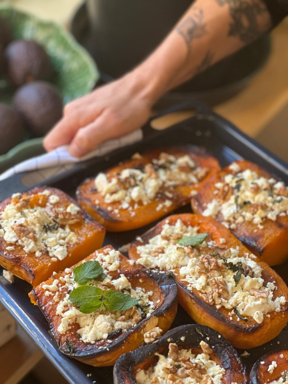 Chez La Belge, Chez La Belge Arles, restaurant Chez La Belge Arles, 43 rue du 4 septembre Arles, restaurant centre historique Arles, coffee shop Arles, café Arles, restaurant Arles centre, sandwicherie Arles, trattoria Arles, tapas Arles, déjeuner Arles, manger à Arles, où déjeuner à Arles, restaurant convivial Arles, focaccia Arles, sandwich focaccia Arles, café de spécialité Arles, cappuccino Arles, matcha Arles, tartines Arles, gâteaux maison Arles, apéro Arles, assiettes à partager Arles, vin et tapas Arles, coffee shop italien Arles, adresse gourmande Arles, restaurant méditerranéen Arles, lieu apéro Arles, restaurant focaccia Arles, restaurant terrasse Arles, brunch Arles, coffee shop Arles, restaurant Arles centre, focaccia Arles, tapas Arles, sandwicherie Arles, café Arles, déjeuner Arles, apéro Arles, trattoria Arles, Chez La Belge Arles